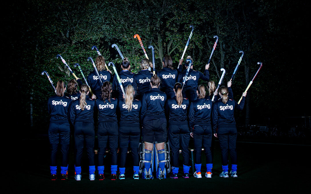 Nieuwe teamfoto voor Dames 1 van Mixed Hockey Club Ede